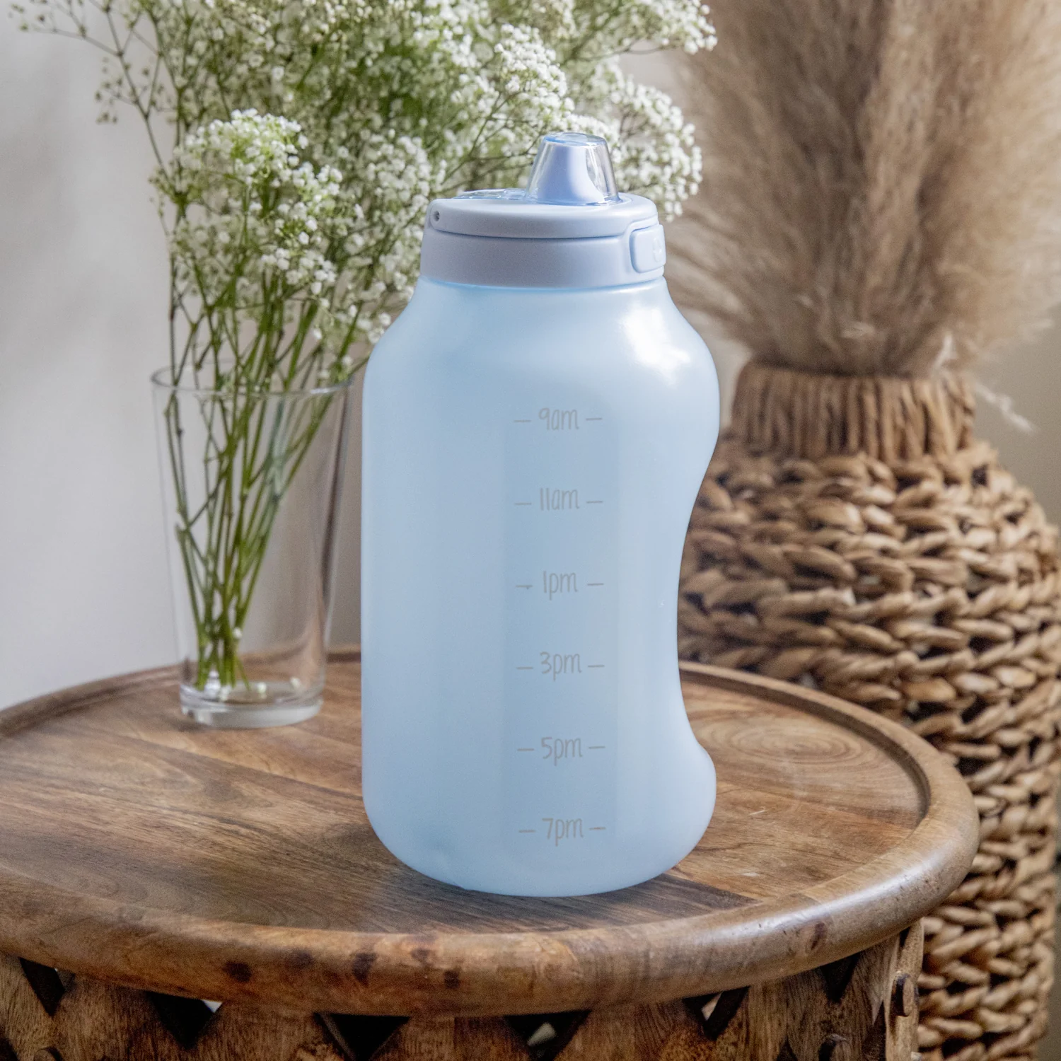 Hydra Half Gallon Water Bottle with Straw - Image 23