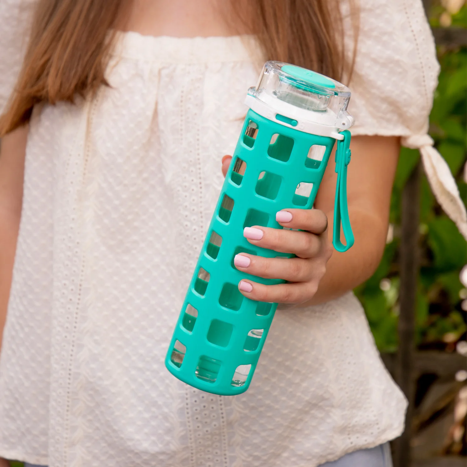 Syndicate 20oz Glass Water Bottle - Image 11